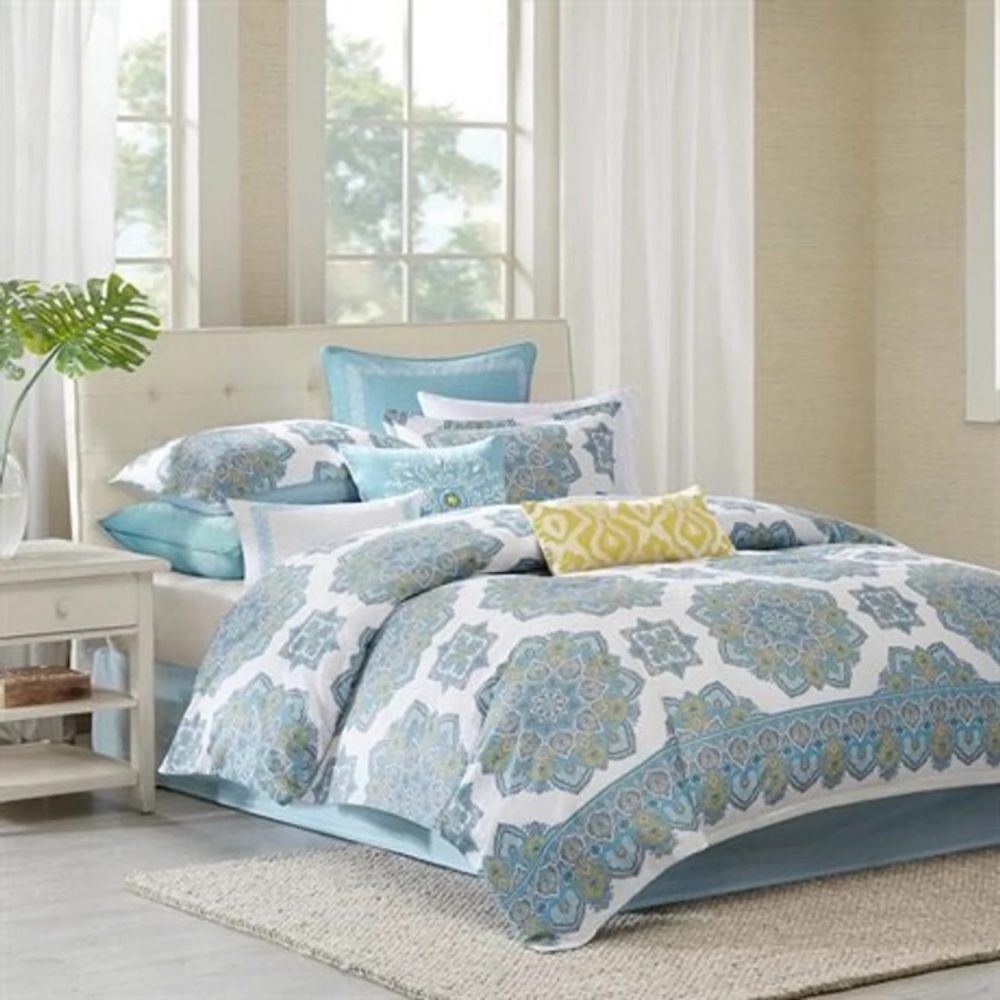 Echo Comforter Set